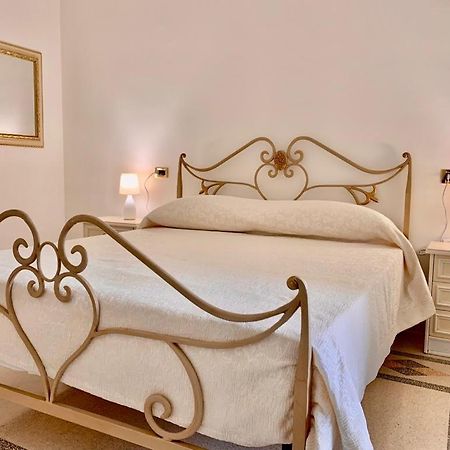 Dimora Nonna Pupa Villa Ostuni Buitenkant foto